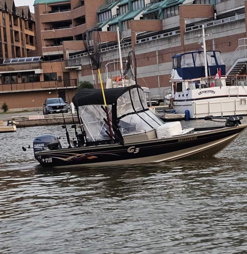 The 17.5' G3 trolling boat on the water