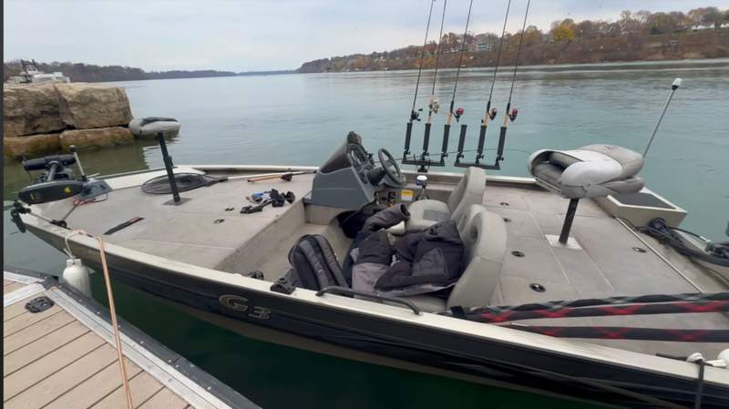 The 17' G3 bass boat rigged with electronics